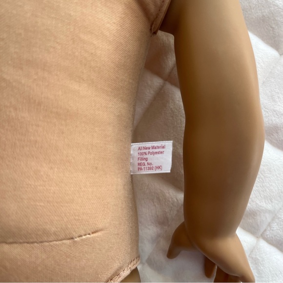 American Girl Doll Bob cut with bangs blond hair blue eyes - Picture 4 of 7